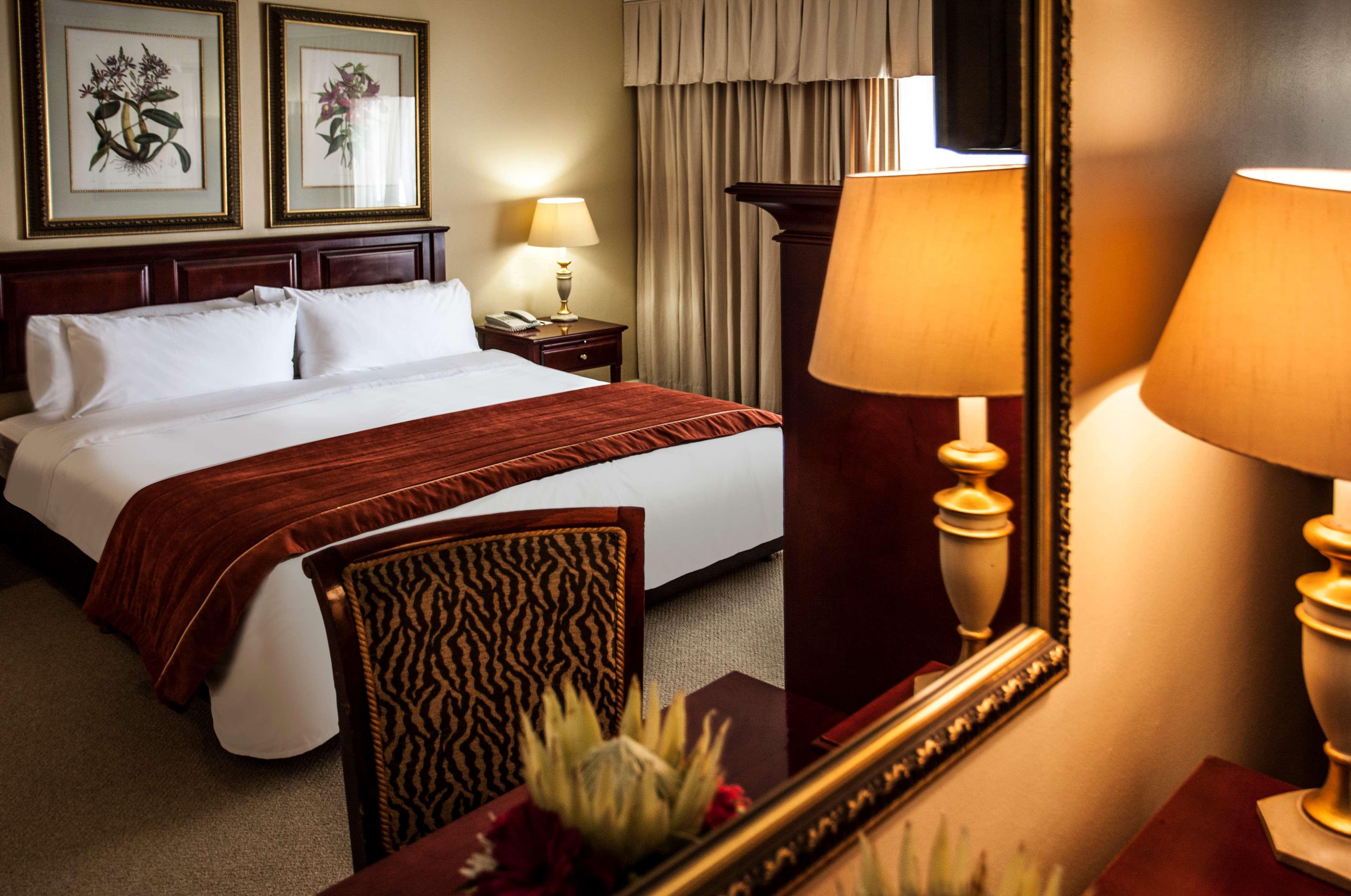 Avani Gaborone Resort & Casino Exterior photo